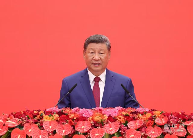 新华图讯｜纪念中国人民抗日战争暨世界反法西斯战争胜利80周年招待会在京隆重举行