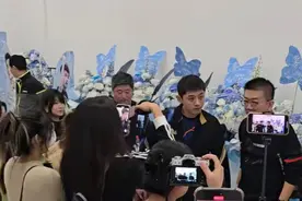 张继科球馆今日开业 健身中心工作人员：张继科本人带学员在这里训练，不对外图片