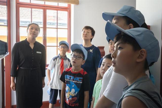 畅游青岛 文明相伴 “追梦红墙 寻找最美旅人”文明实践体验活动顺利举办