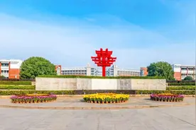 体育、音乐、美术特长生看过来！武汉华师一报考指南出炉图片