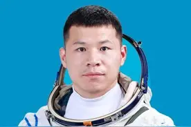 航天员王杰：从阴山脚下迈向浩瀚太空图片