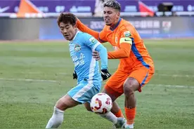 中超|泰山28日15：30对阵大连，崔康熙复出能否提振士气？图片