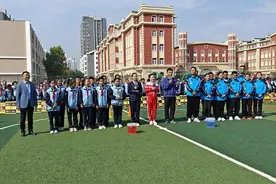 潍坊市育才学校师生参与的《英雄出少年》节目播出啦！图片