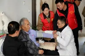聊城市退役军人医院“”反哺桑梓”大型义诊活动纪实图片