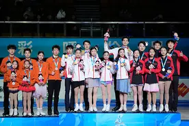十四冬 | 北京花滑团体断层式夺冠 柳鑫宇终于笑了图片