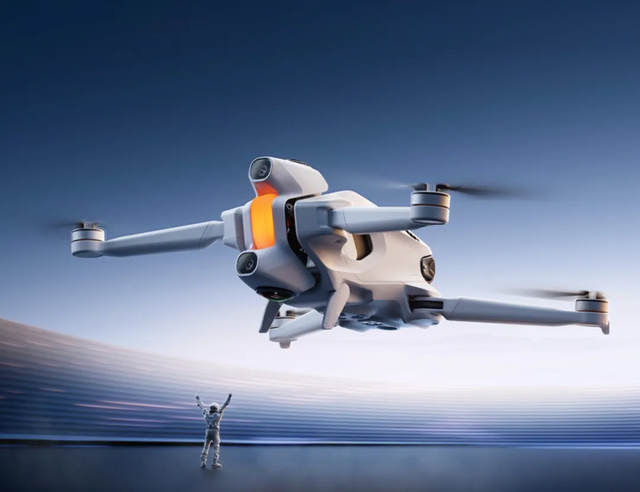 2025	，中国科技圈进入全面「大乱斗」时代