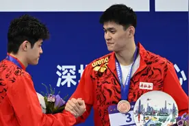 同组都是“00后”“10后”，33岁的孙杨200米自决赛约战潘展乐和汪顺图片