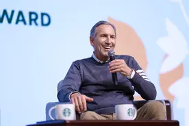 星巴克创始人霍华德·舒尔茨：我们不是在进行价格战，但我们会听市场的声音图片