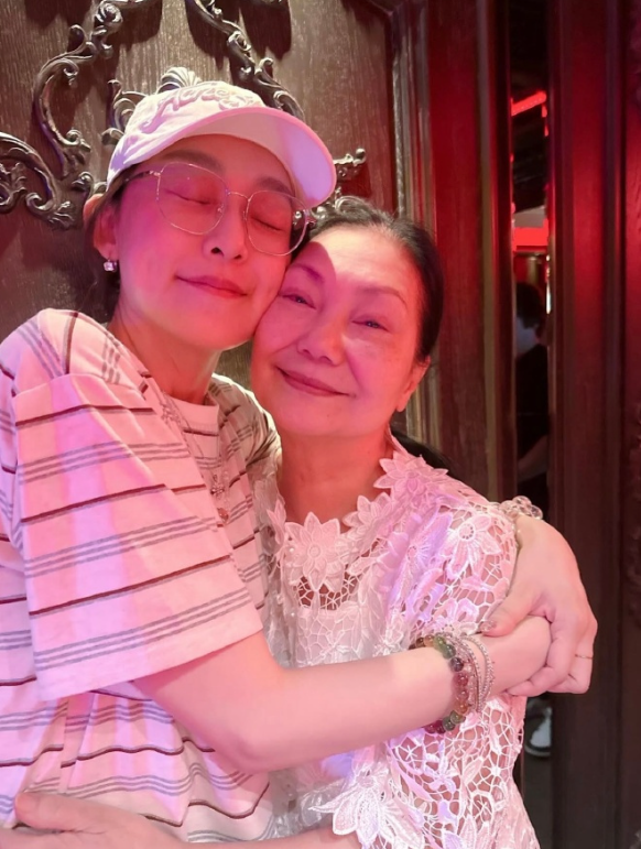 范玮琪表示以后把S妈当自己妈妈