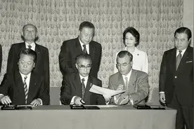 石破茂时代的政治生态、社交媒体与日本下一代图片