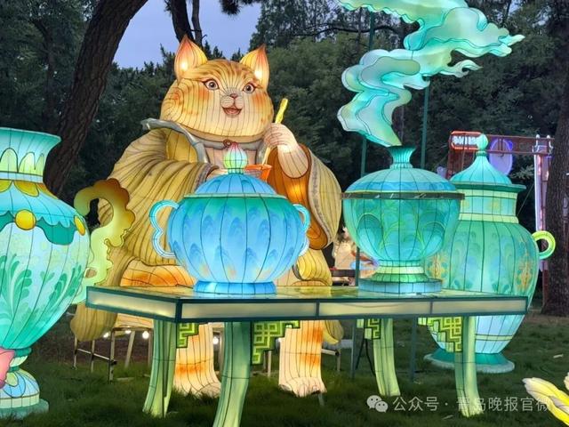 第一份青岛浪漫已备好！大学新生专属灯会免票邀约正在发出……
