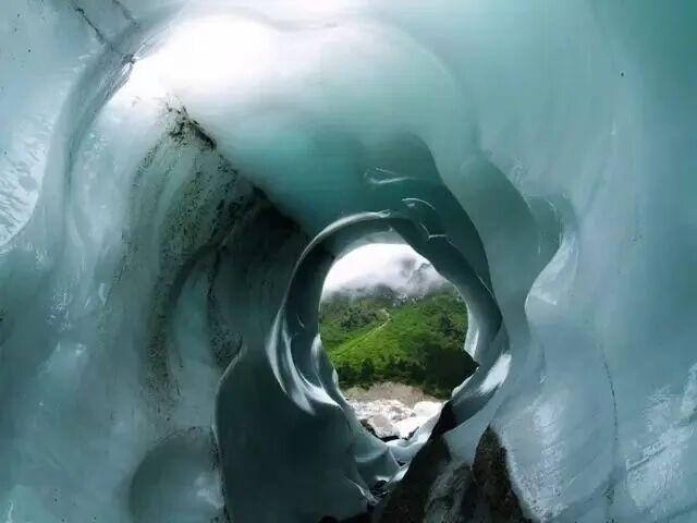 今年第一条雪景，送给海螺沟！