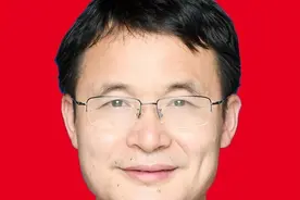 2023年度湖南省教书育人楷模候选人：王良图片