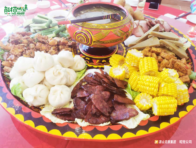 【冬季暖阳 凉山不凉】凉山谷克德：在云端雪境，赴一场川西冬日之约