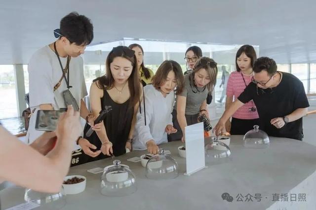 打工暂停！来日照这里，做一回「显眼包」！