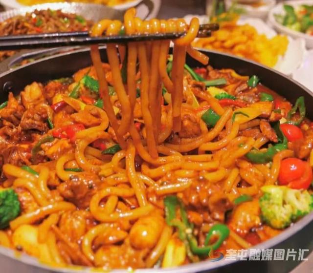 2026在奎屯丨落雪染冬色 烟火暖人心 知己常相伴