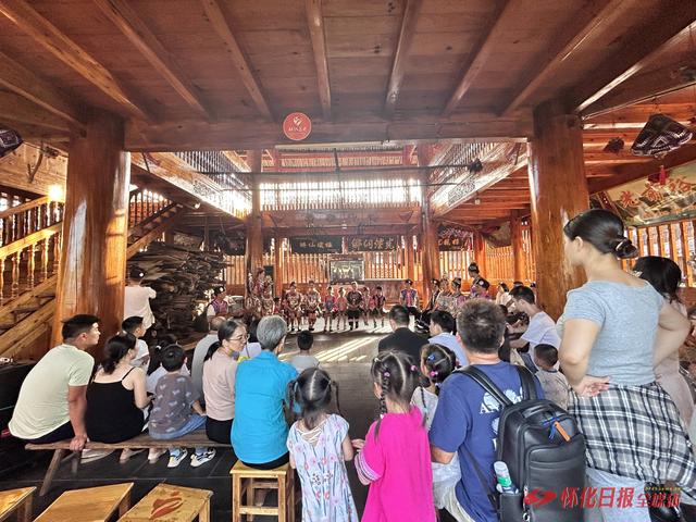 世界那么大 好想去怀化|“旅发效应”来袭   “双节”首日怀化旅游人气爆棚