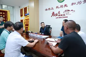 重庆两江“老班长”调解室：用温情化解矛盾守护平安图片