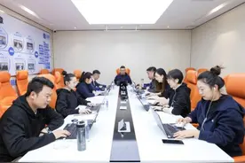 以考促学助力经纪人职业化 贝壳青岛站8000人奔赴搏学大考图片