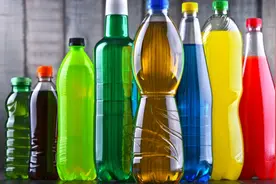 饮料瓶底部为什么要设计成花瓣状？图片