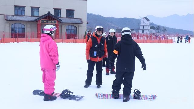 河北涞源：让雪花上“云” 端 传播助力“热”出圈