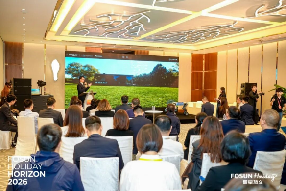 跨越2000公里赏雪山：当虹科技远程遥操产品 开启“机器人+文旅”新模式