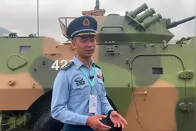 长大要当空降兵的“地震男孩”程强来航展了图片