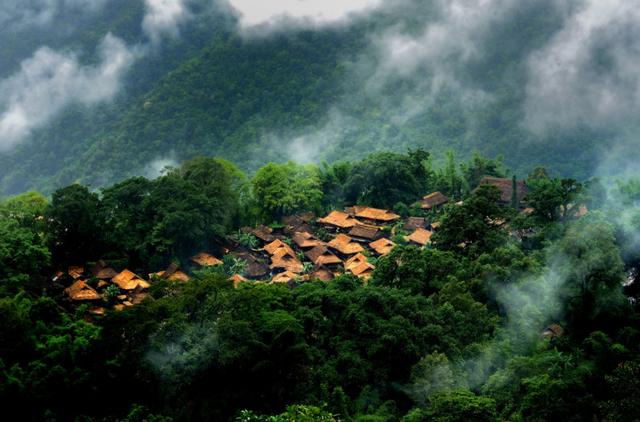 《经济日报》整版聚焦：临沧市打造“遇见临沧如回故乡”品牌