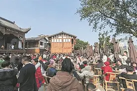 成巴返乡行：感受高铁速度 品味文旅温度图片