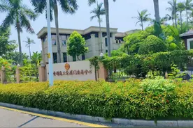 国庆假期旅游住宿新选择 职场人住进疗养院图片