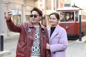 影视文化赋能年俗消费，春节来上海影视乐园打卡胡歌、孔刘同款场景图片