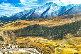 甘肃肃南 ：祁连山深秋景色如画图片