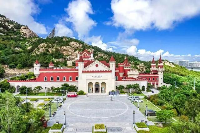 到青岛的火车、飞机票根别扔，近700项专属福利等你领！