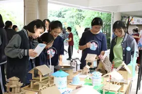 长沙高中生自制水火箭飞跃超170米！看这所中学趣“玩”学科图片