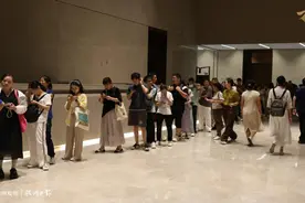 突然爆火！杭州这里大排长队，有人提早两小时高铁出发，看完都说“值”！错过等一年…图片