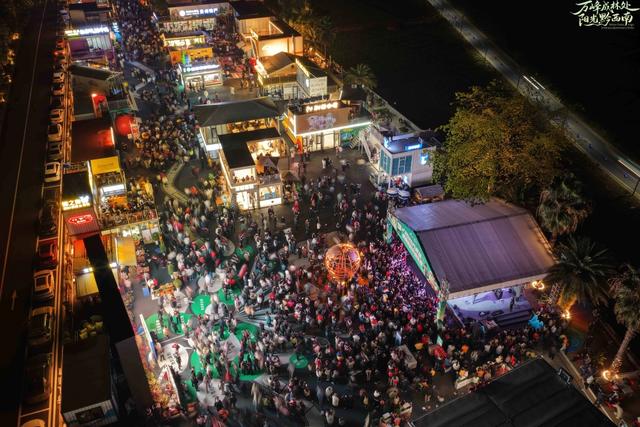 红彤彤的春天｜峰林为幕童话为席，黔西南备好特色“年味”邀您共贺新春