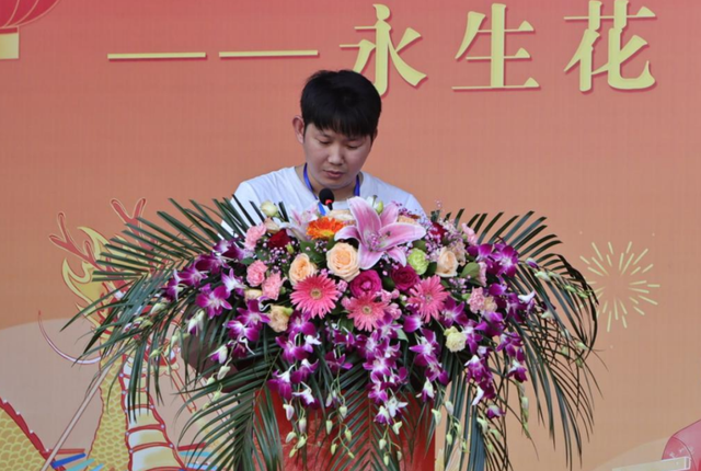 高能预警！现场直击丰顺绝美花墙、花路...