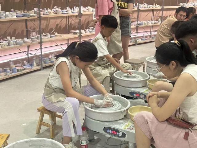“双节”假期，这里有一场艺术与科技的诗意对话
