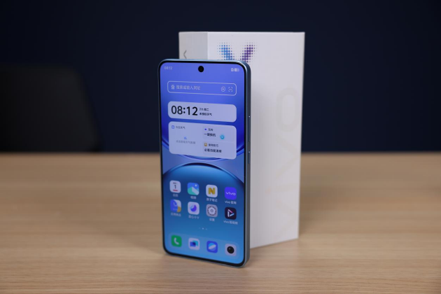 vivo Y500上手：大电池与好手感兼得，一款均衡的千元手机