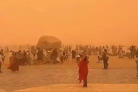 歌手周深，紧急发文！图片