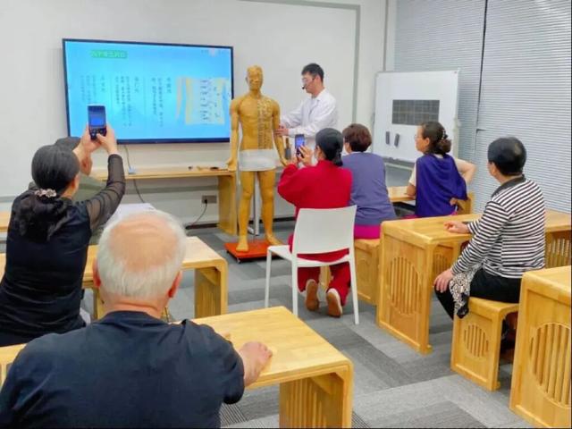 入选全省优秀案例！伍家岗这个“全龄乐养”空间火了