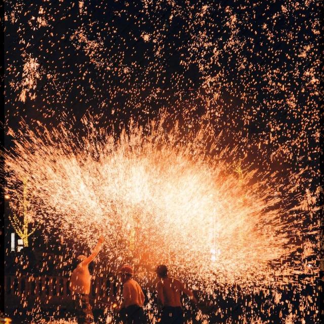 沿着高速去旅行 | 夜游南宁不打烊
