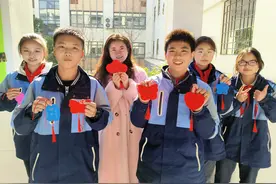 花式评语“神仙打架”，一年一度“实力宠娃”的时候到了图片