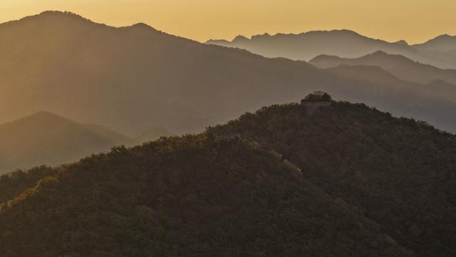 河北迁西：秋到青山关