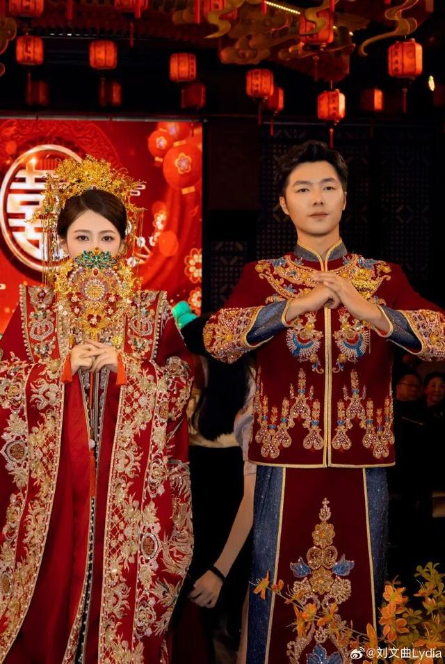 恭喜！明星情侣官宣结婚