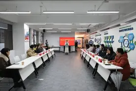 书香云岩“摆渡船阅读”公益项目进校园正式启动图片