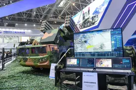 无人机和反无人机装备亮相中国航展图片