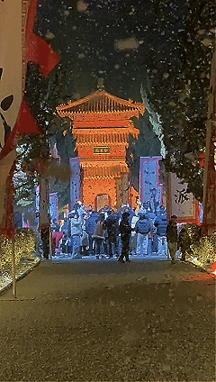 打铁花+漫飞雪+玩穿越！荆州惊现冰火仙侠夜