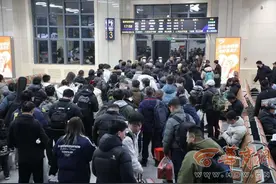 迎节前客流高峰 未来三天西安去往成都、兰州等方向车票较紧张图片