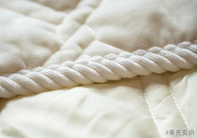 为什么明明躺在被窝里,半夜却越睡越冷?